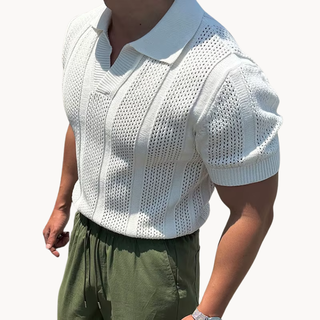 Camisa de Malla con Cuello Abierto