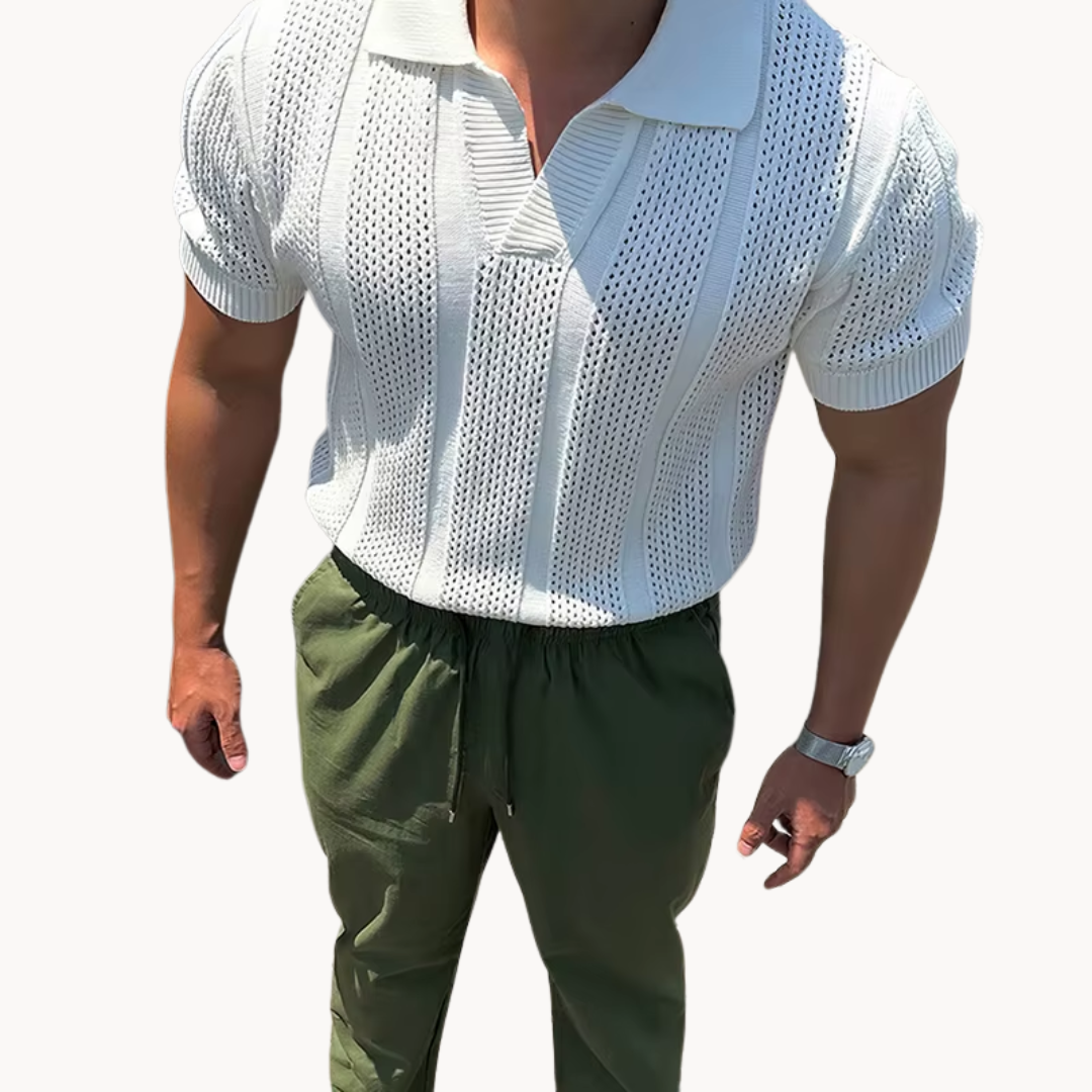 Camisa de Malla con Cuello Abierto