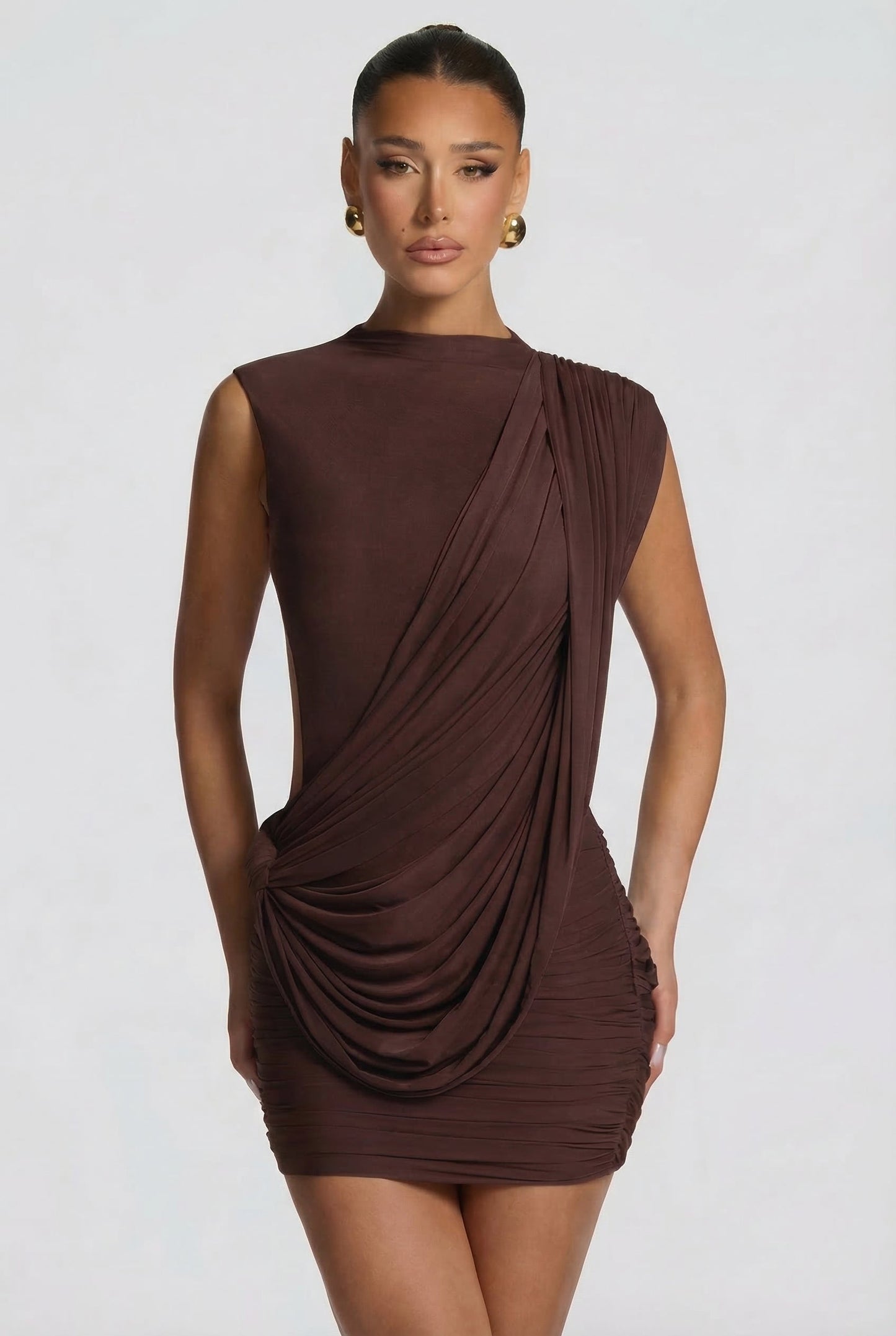 Vestido Corto Con Espalda Abierta
