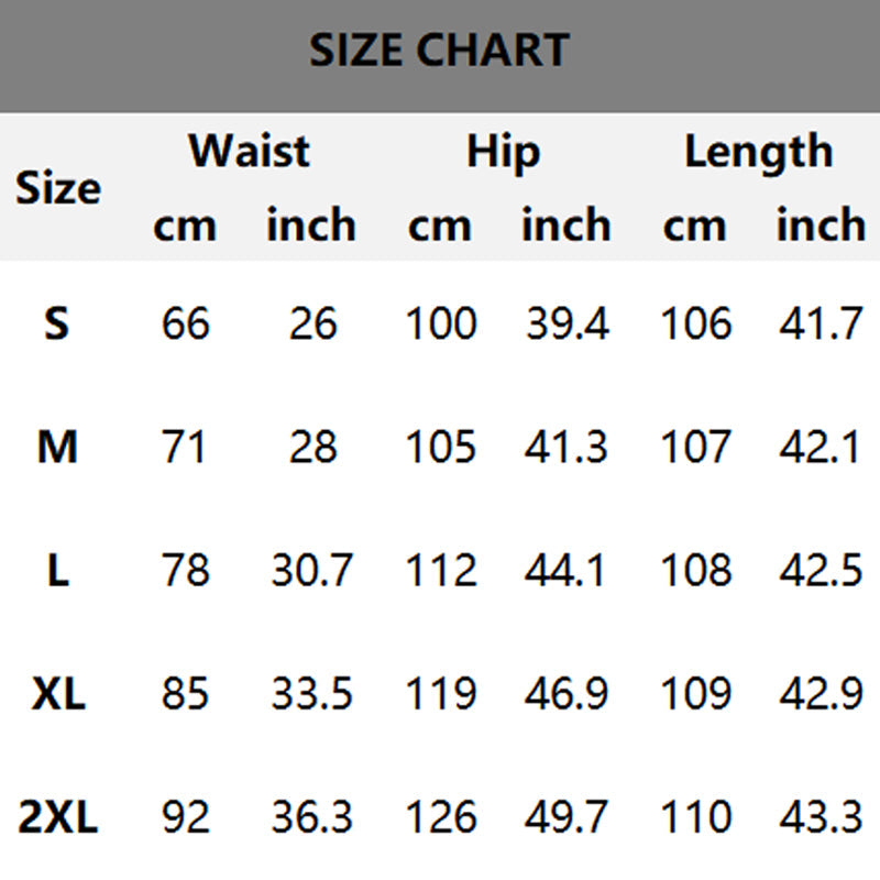 Pantalones de cintura alta con detalle en el cinturón