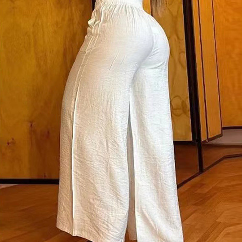 Pantalones de cintura alta con detalle en el cinturón