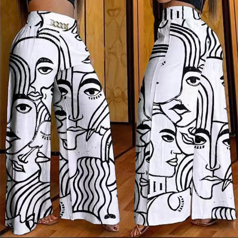 Pantalones de cintura alta con detalle en el cinturón