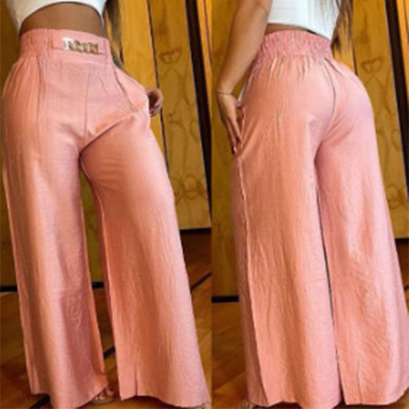 Pantalones de cintura alta con detalle en el cinturón